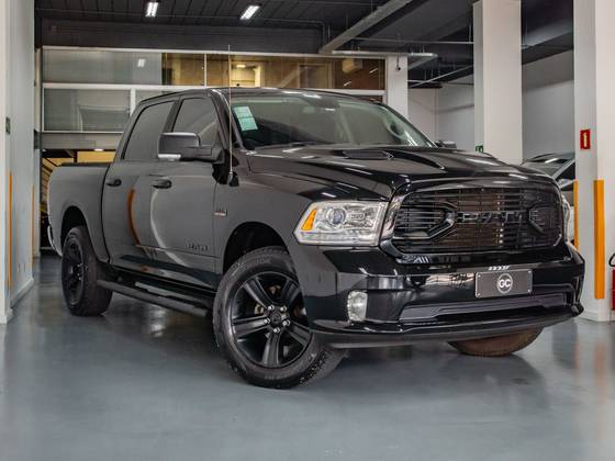 RAM CLASSIC 5.7 V8 GASOLINA LARAMIE CD 4X4 AUTOMÁTICO RAM CLASSIC 5.7 V8 GASOLINA LARAMIE CD 4X4 AUTOMÁTICO